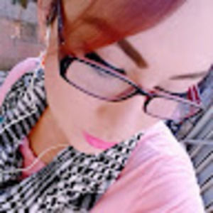 Meet your Posher, Iliana aimee